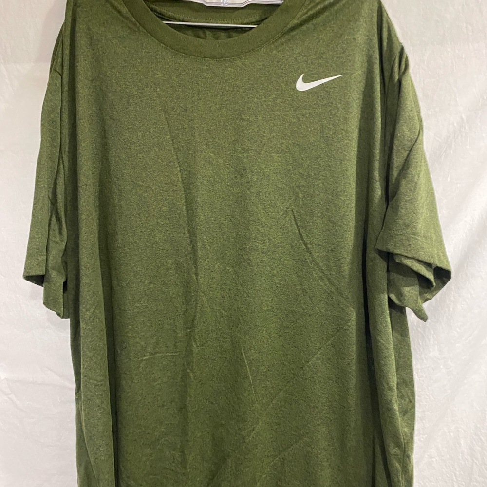 Nike Men's GreenShort Sleeve Tee XXL